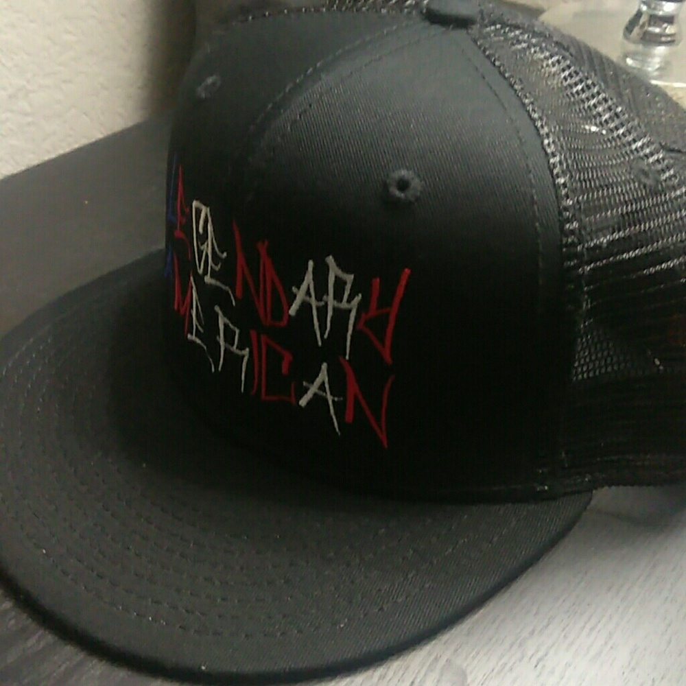 Hat - Picture 3 of 8